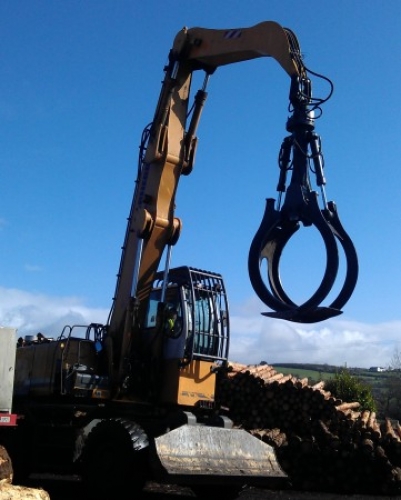 Liebherr 944 Handler Log Handler